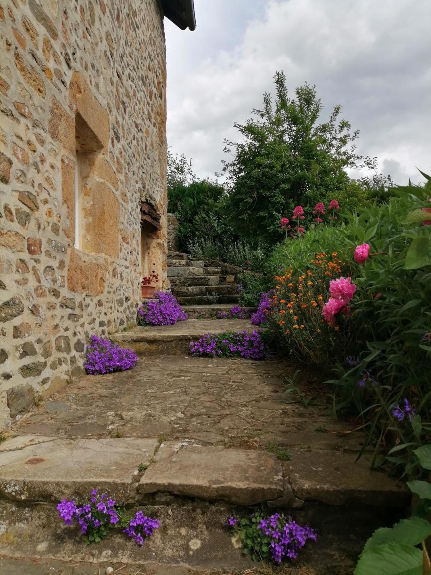 La Vieille Ferme Villa Donnay Exterior photo